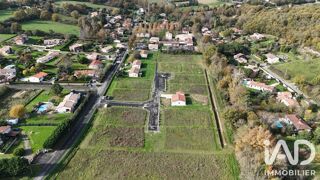  Terrain à vendre 893 m²