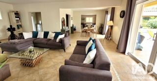  Maison à vendre 6 pièces 248 m²