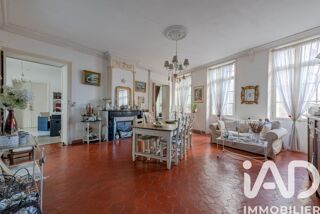  Maison � vendre 15 + pi�ces 366 m�
