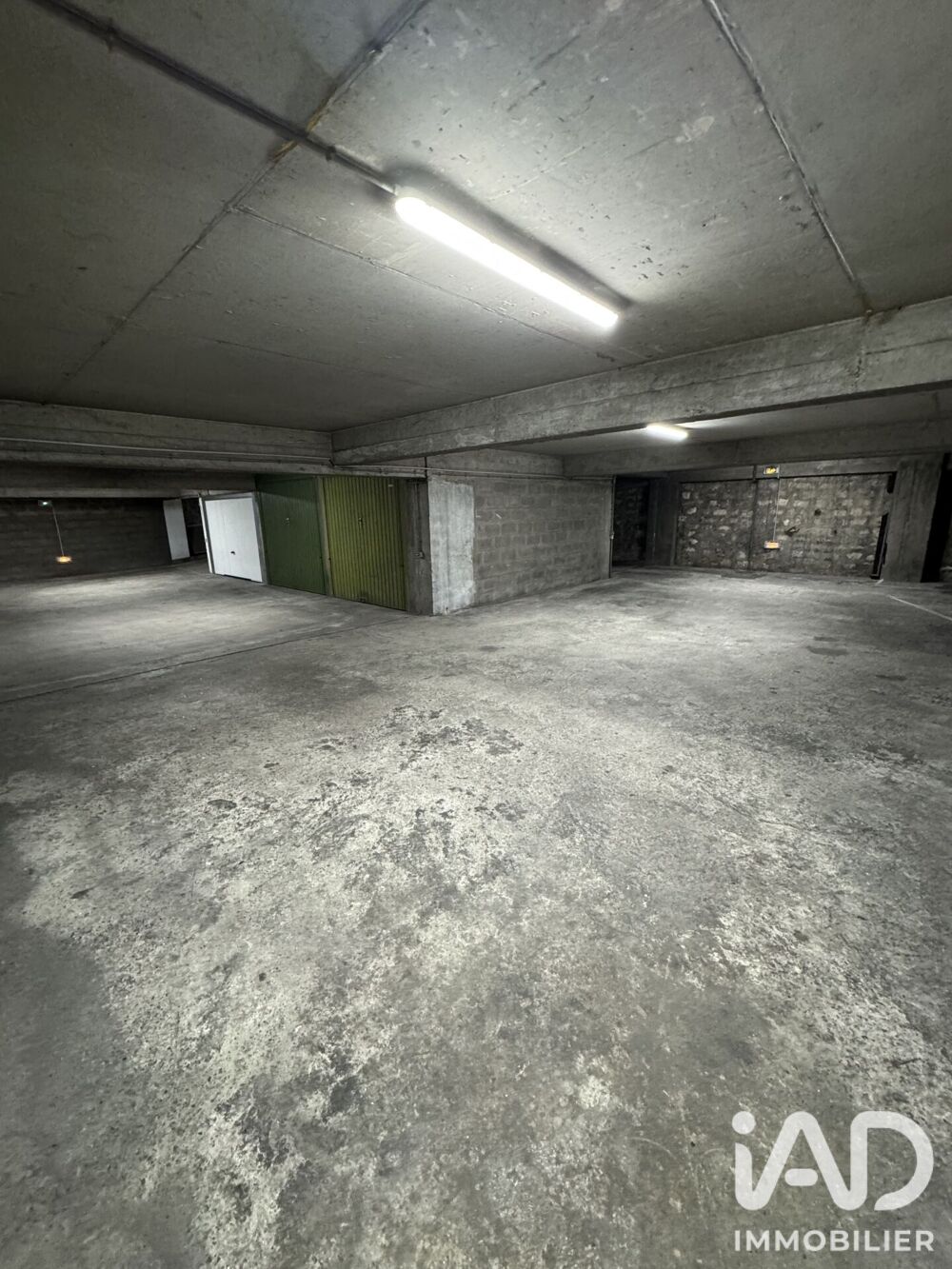Vente Parking/Garage Vente Garage 14 m&sup2; Paris 18
