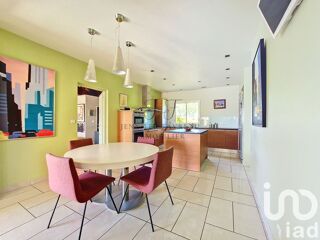  Maison à vendre 8 pièces 257 m²