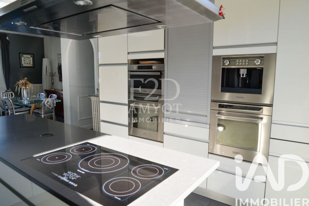 à vendre  Appartement Saint-Laurent-du-Var (06700)