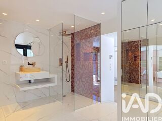  Maison à vendre 10 pièces 265 m²