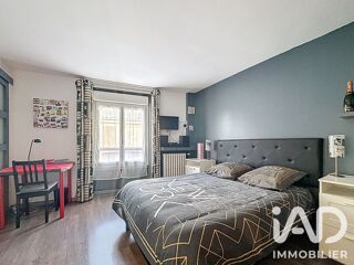  Maison à vendre 10 pièces 234 m²