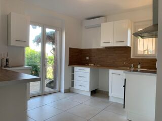  Appartement � louer 4 pi�ces 77 m�