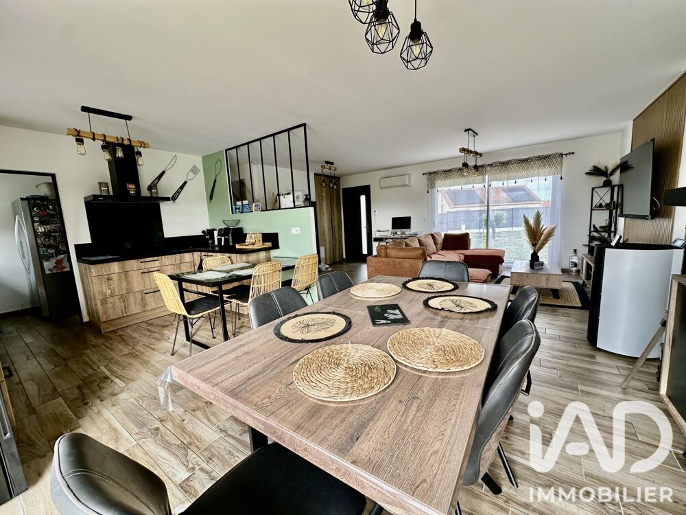 Vente Maison Vente Maison traditionnelle 4 pièces Saint-août