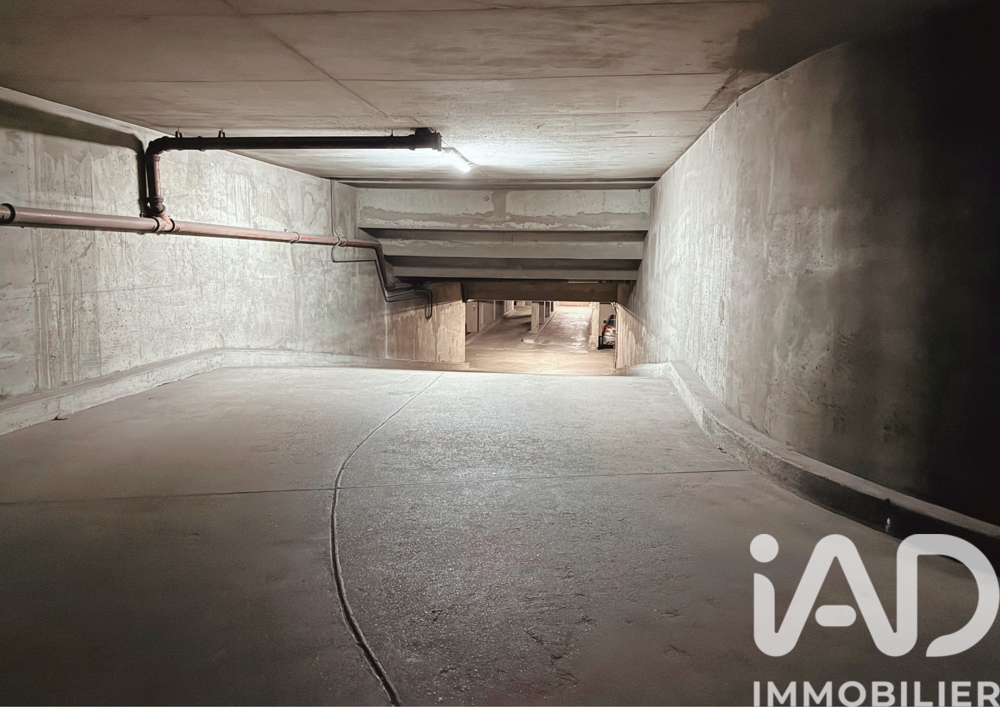 Vente Parking/Garage Vente Parking 26 m&sup2; Paris 11