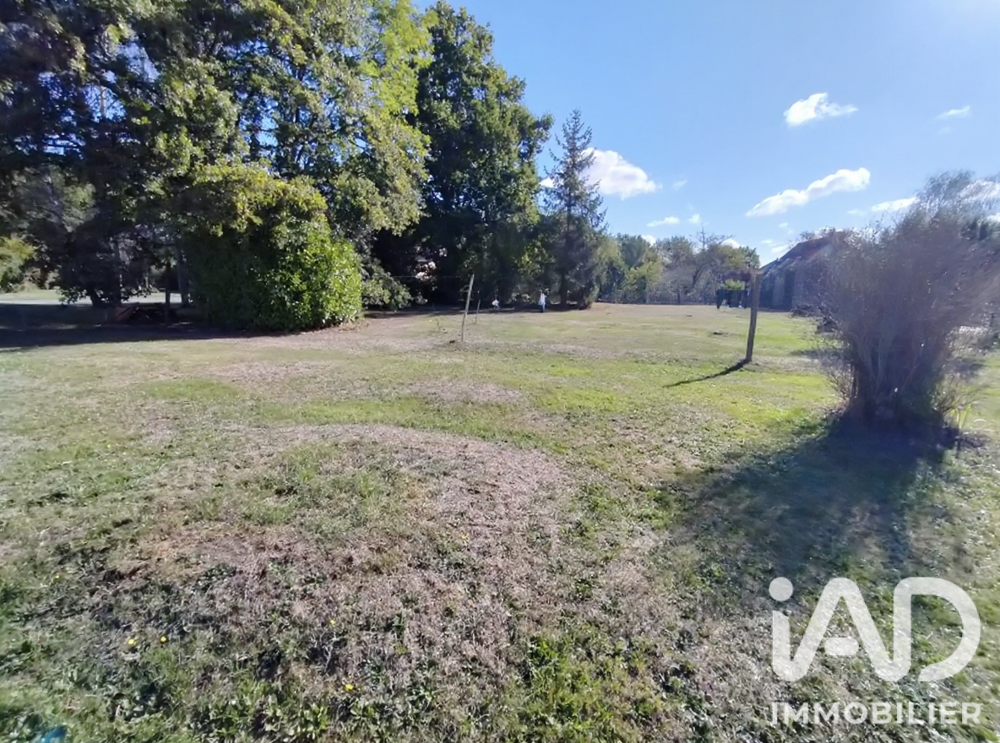 Vente Terrain Vente Terrain à bâtir 1 200 m&sup2; Changé