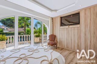  Maison à vendre 7 pièces 326 m²