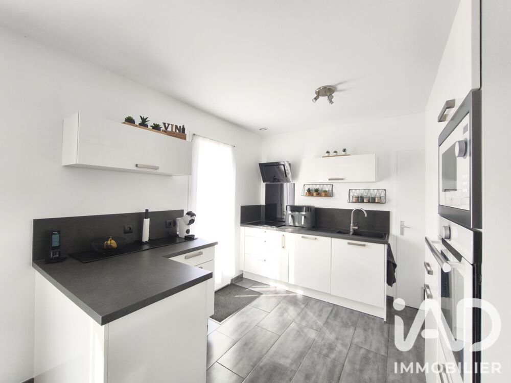 vente Maison - 4 pièce(s) - 90 m² Le Plessis-Belleville (60330)