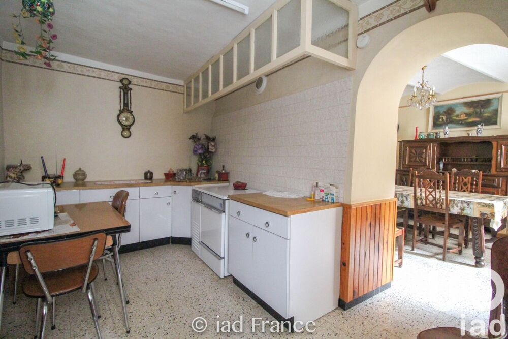 Vente Maison Vente Maison de village 7 pièces Saint-julien-de-peyrolas