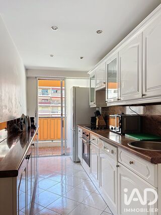  Appartement à louer 3 pièces 69 m²