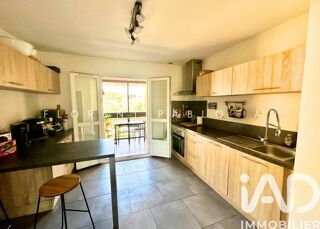  Appartement à vendre 5 pièces 141 m²