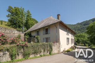 Vente Maison Vente Maison de village 9 pièces La garde