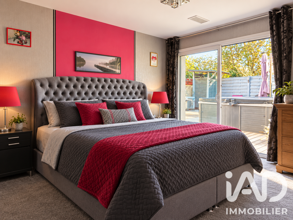 Vente Maison Vente Maison d'architecte 6 pièces Orléans