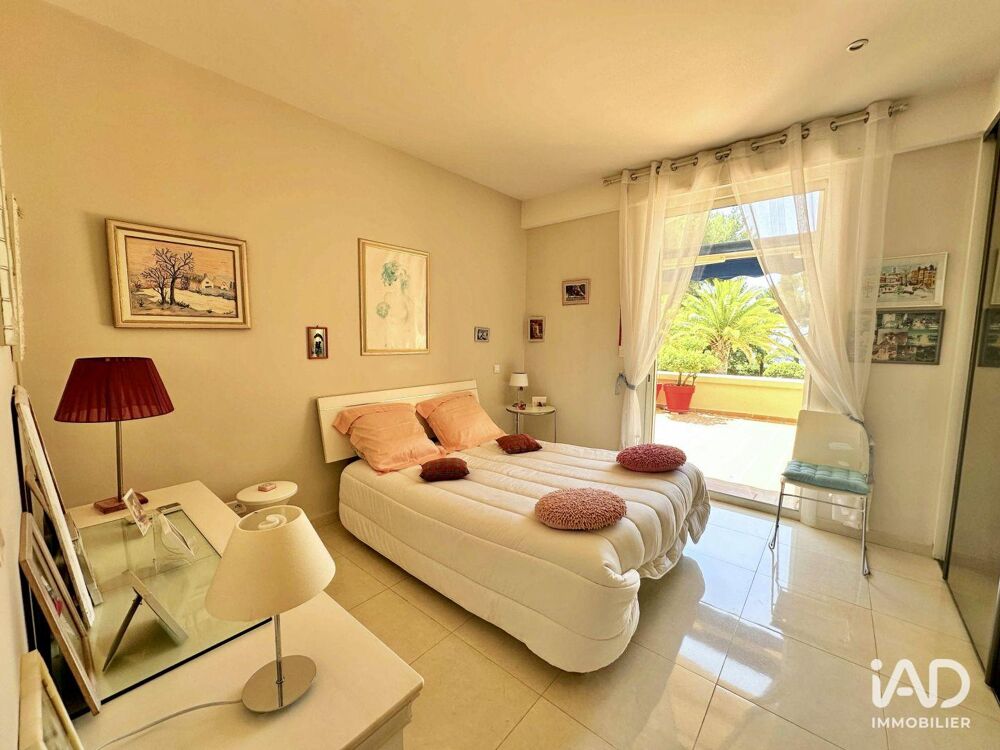 à vendre  Appartement Saint-Raphaël (83700)