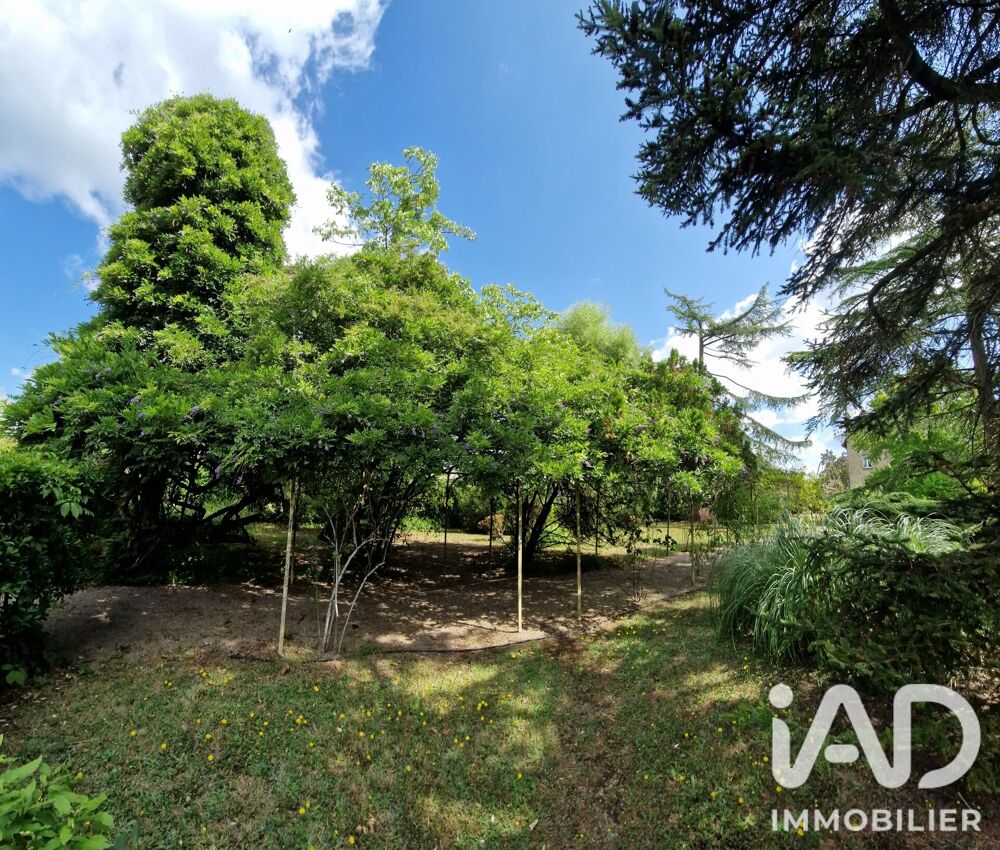 à vendre  Maison Terrasson-Lavilledieu (24120)