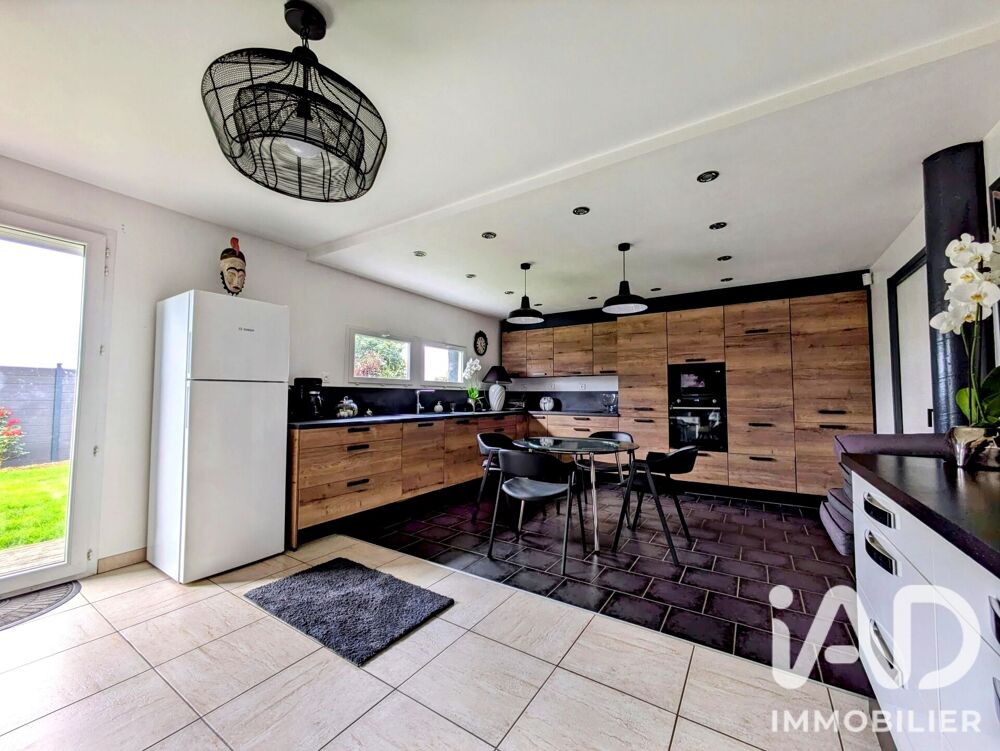 vente Maison - 5 pièce(s) - 146 m² Boussac (23600)