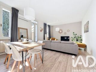  Immeuble à vendre 123 m²