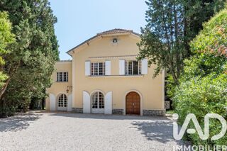  Maison à vendre 8 pièces 240 m²