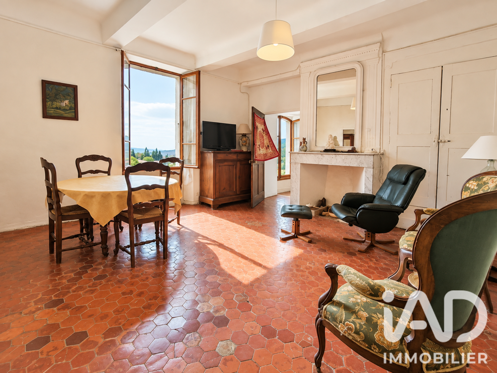 à vendre  Maison Moustiers-Sainte-Marie (04360)