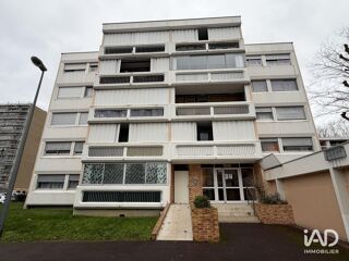  Appartement à louer 4 pièces 79 m²