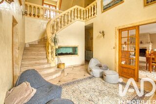  Maison à vendre 10 pièces 235 m²