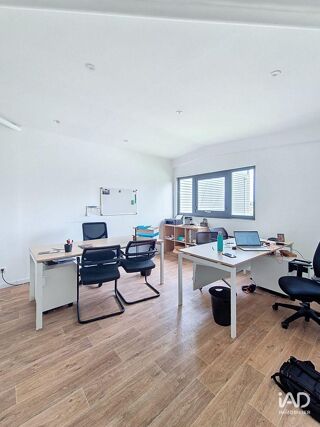   Location Bureaux 30 m&sup2; La rochelle