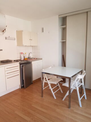  Appartement à louer 1 pièce 22 m²