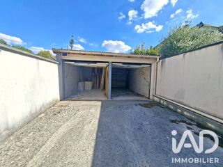  Parking / Garage à vendre 50 m²