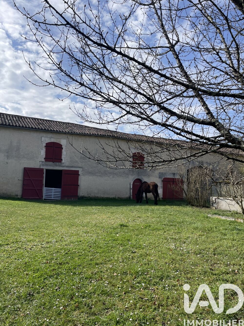 � vendre  Maison Lagarde-sur-le-N� (16300)