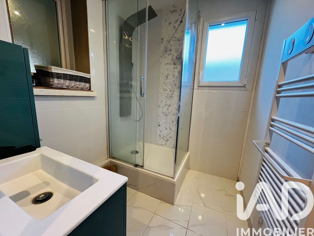 vente Maison - 5 pièce(s) - 111 m² La Jarrie (17220)