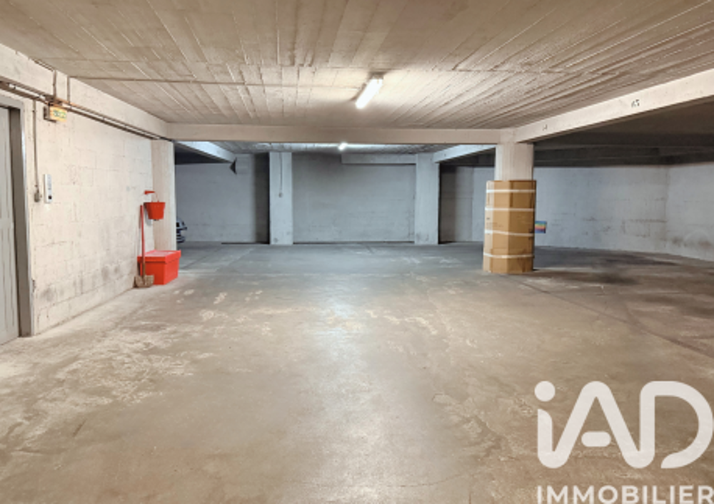 Vente Parking/Garage Vente Parking 11 m&sup2; Paris 7