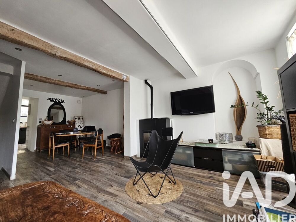 location Maison - 5 pièce(s) - 120 m² Méounes-lès-Montrieux (83136)