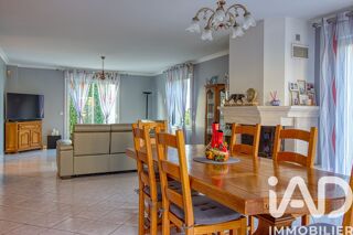  Maison � vendre 7 pi�ces 165 m�