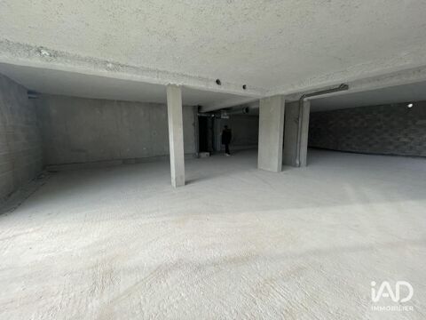   Vente Boutique/Local commercial 147 m&sup2; 