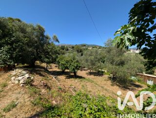  Terrain à vendre 1049 m²