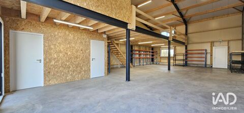   Location Local d'activités 198 m&sup2; 