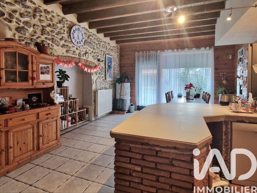 Vente Maison Vente Maison de ville 4 pièces Entre-deux-guiers