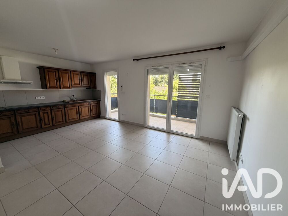 location Appartement - 3 pièce(s) - 67 m² Livron-sur-Drôme (26250)