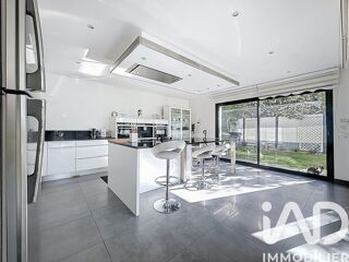  Maison à vendre 7 pièces 230 m²