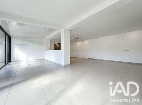   Vente Boutique/Local commercial 660 m&sup2; 