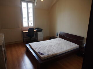  Appartement à louer 2 pièces 47 m²