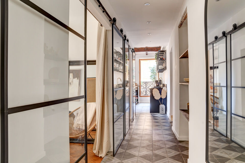 Vieux-Nice - 82 m², 3 pièces, 4e étage