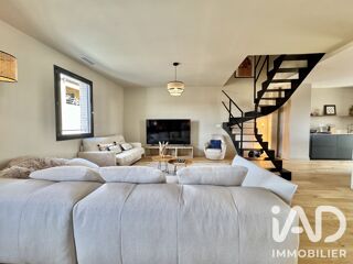  Appartement à vendre 5 pièces 161 m²