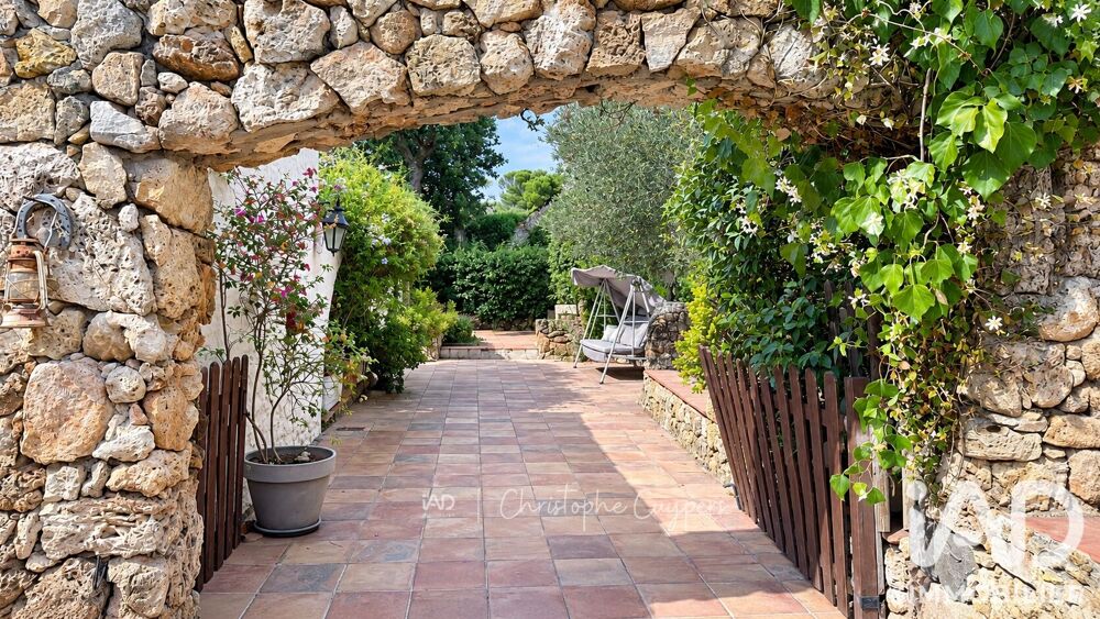 Vente Maison Vente Maison/villa 5 pièces Fréjus