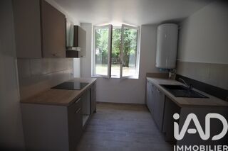  Maison à louer 3 pièces 81 m²