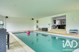  Maison à vendre 9 pièces 244 m²