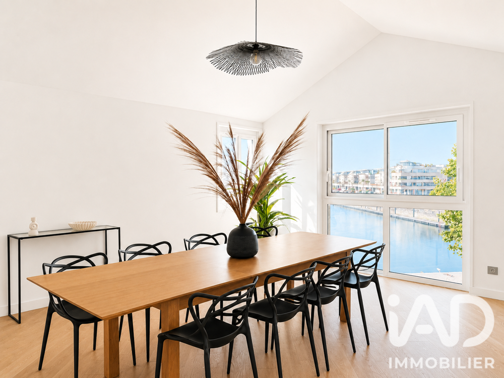 à vendre  Appartement La Rochelle (17000)
