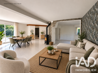  Maison à vendre 10 pièces 266 m²